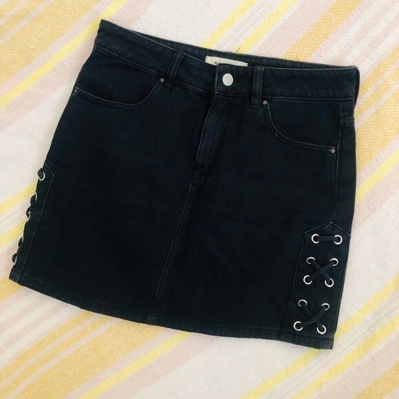 PacSun Black Denim Mini Skirt Size 25 Side Lace Up Jean Skirt - Picture 6 of 8